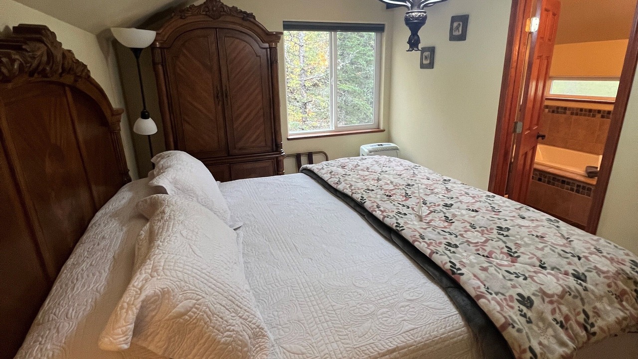 Photo of Bedroom in Wasilla