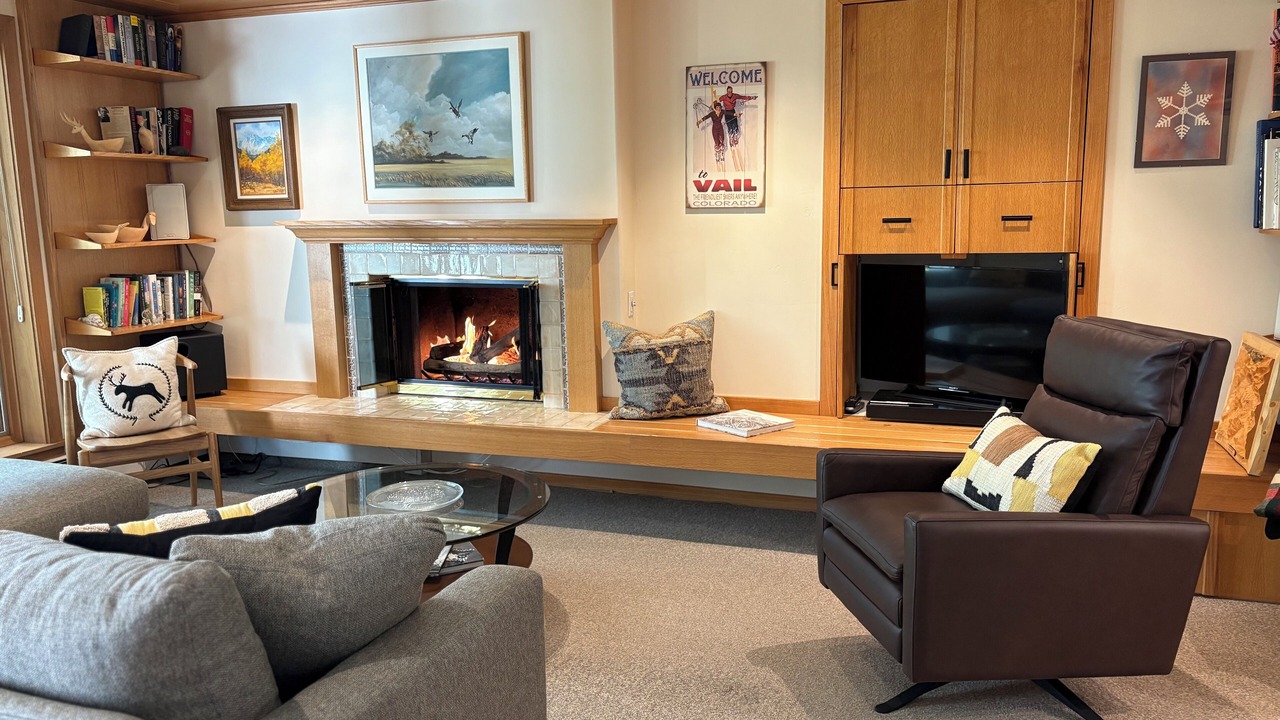 Photo of Livingroom in Vail