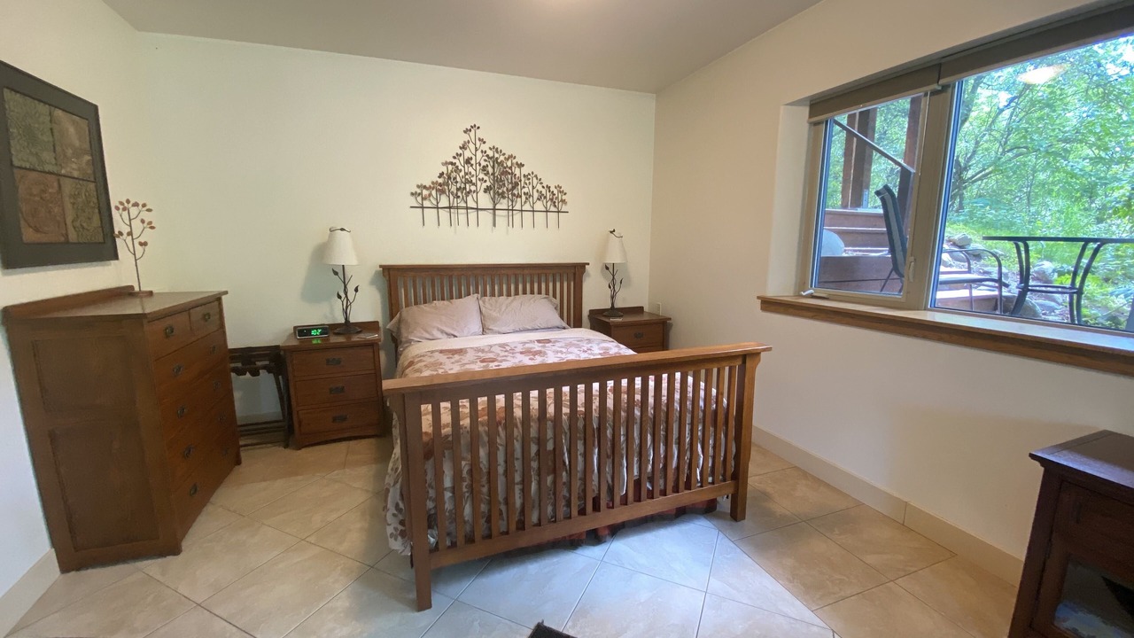 Photo of Bedroom in Eagle River