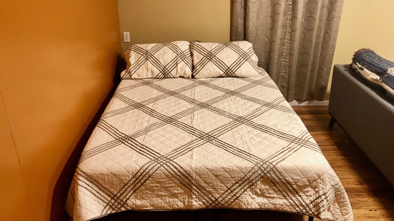 Photo of Bedroom in Kodiak