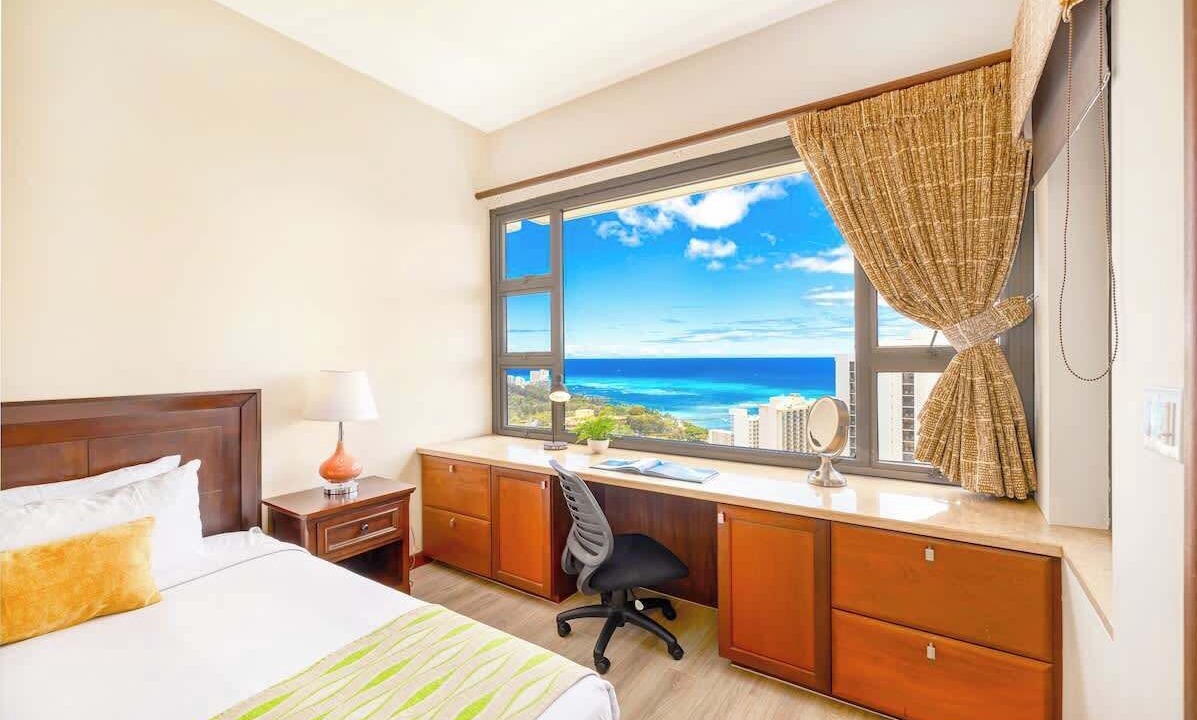 Photo of Others in Waikiki