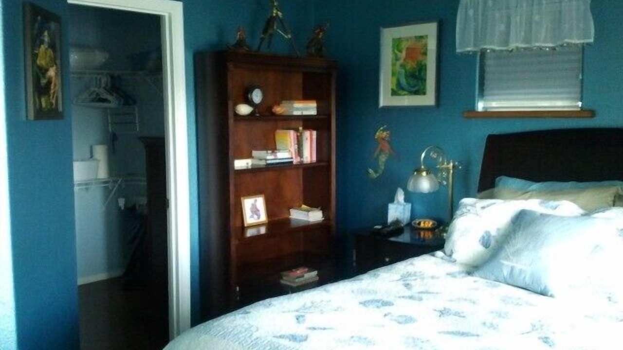Photo of Bedroom in Kodiak
