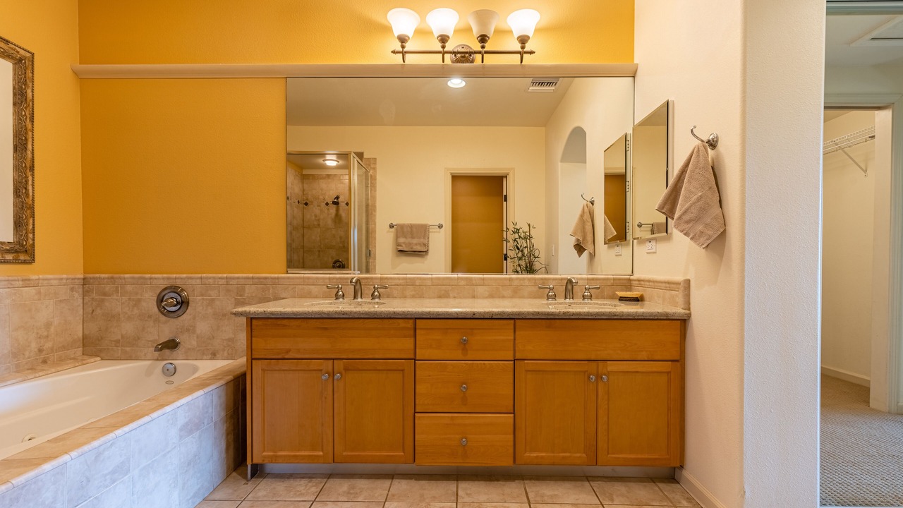 Photo of Bathroom in Kamuela