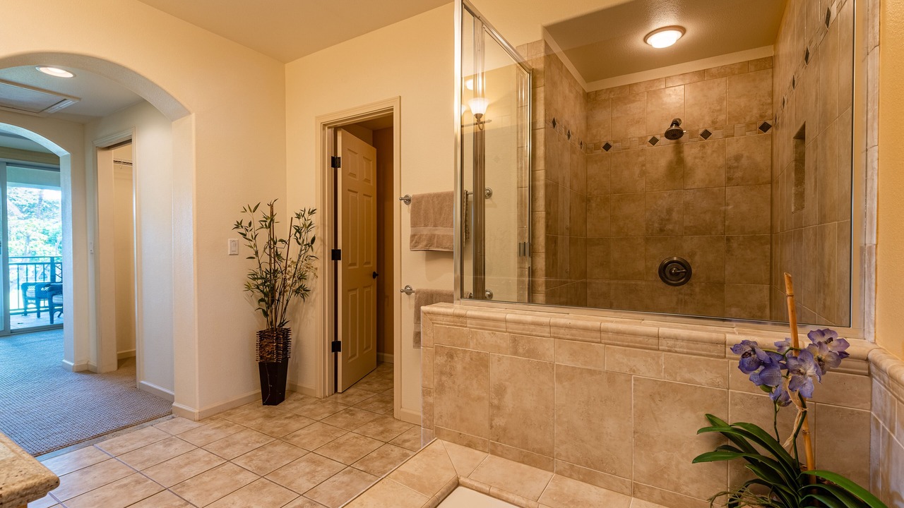 Photo of Bathroom in Kamuela