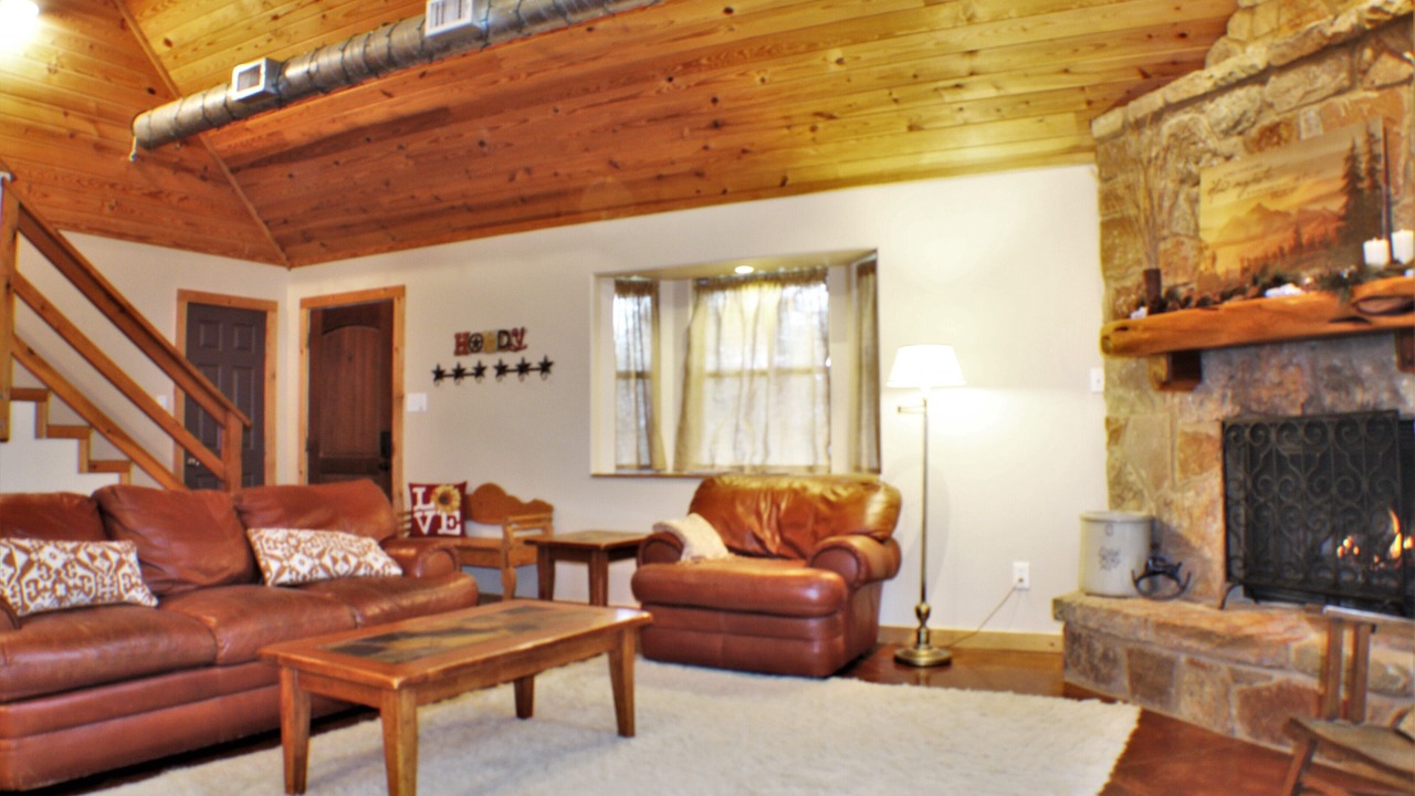 Photo of Livingroom in Jonestown