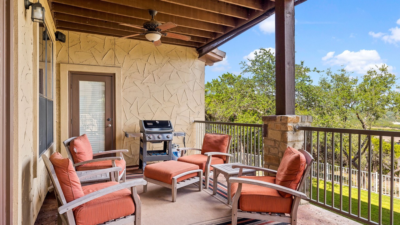 Photo of Patio Balcony in Jonestown