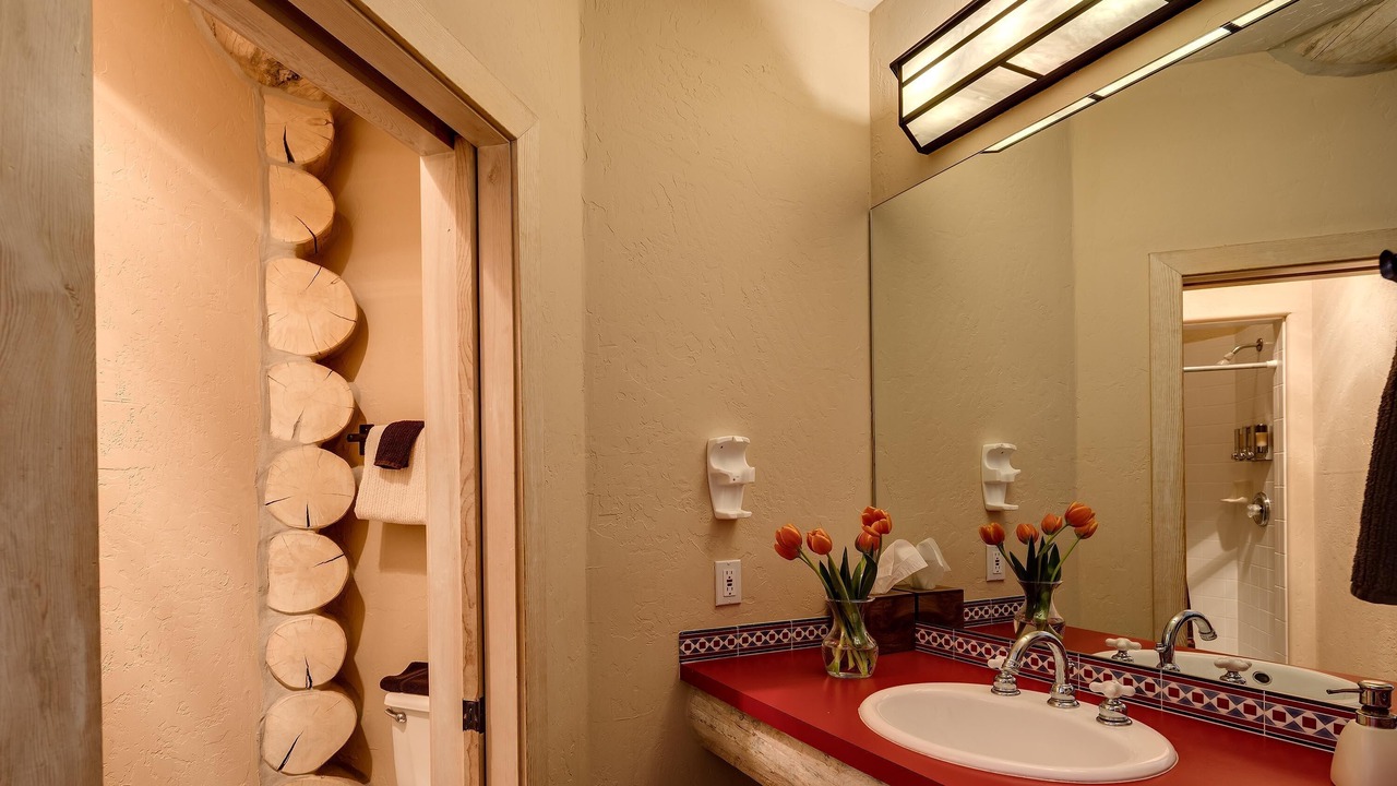 Photo of Bathroom in Sunbeam Estates