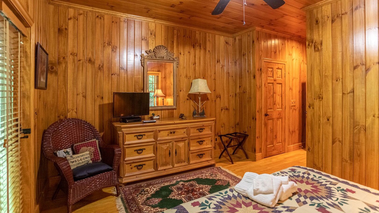 Photo of Bedroom in Foscoe