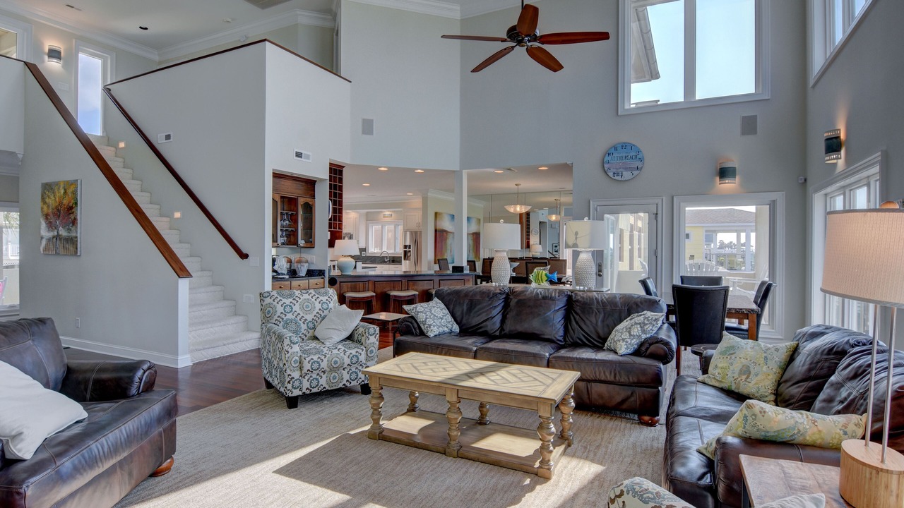 Photo of Livingroom in Ocean Isle Beach