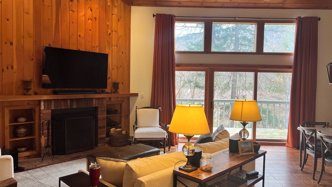 Photo of Livingroom in Lincoln