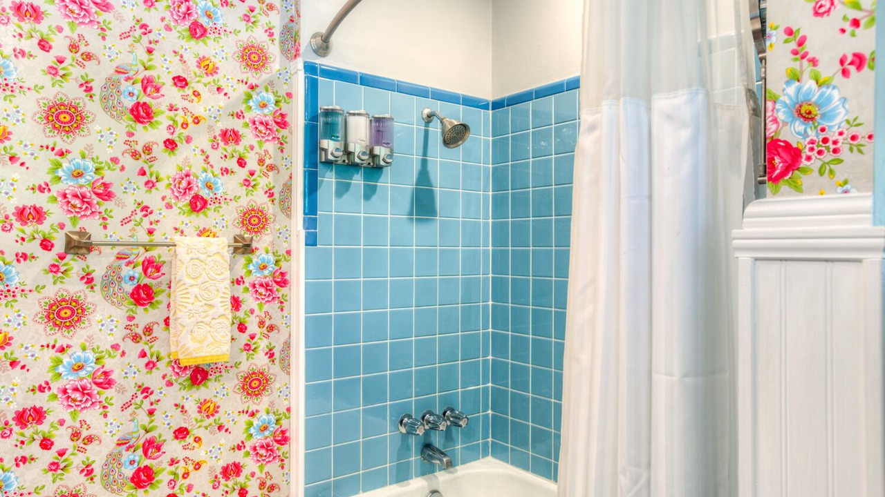 Photo of Bathroom in Allandale