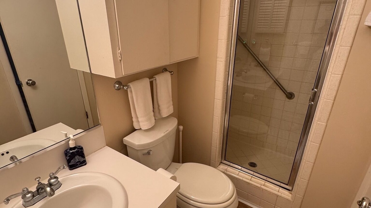 Photo of Bathroom in Lakeshore Addition