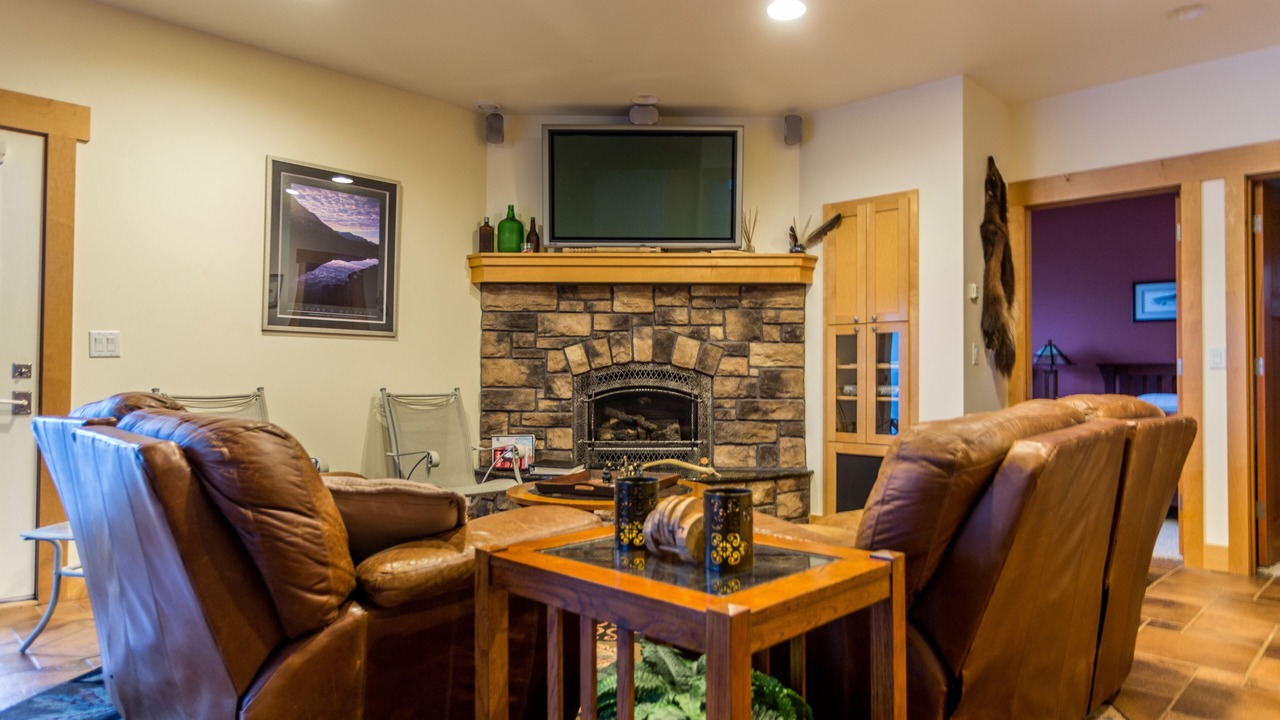 Photo of Livingroom in Yakutat