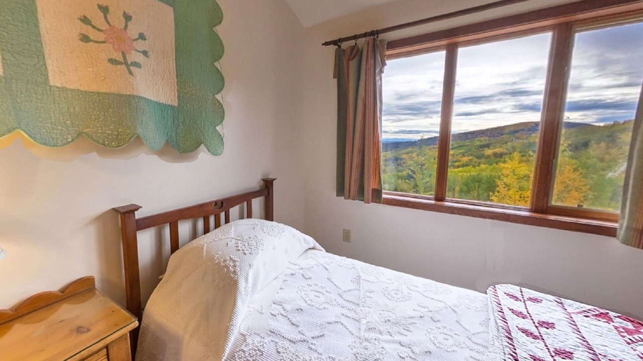 Photo of Bedroom in Fairbanks