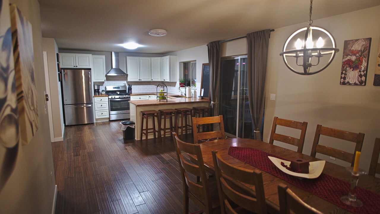 Photo of Bedroom in White Center