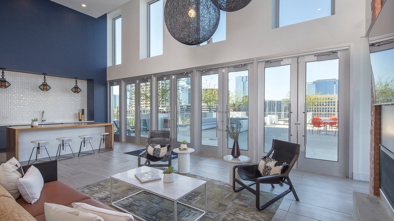 Photo of Livingroom in Civic District
