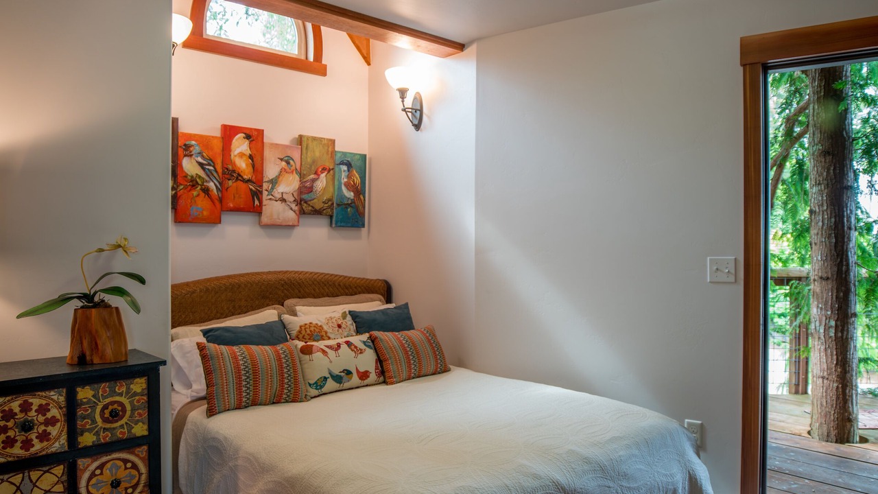 Photo of Bedroom in Ketchikan
