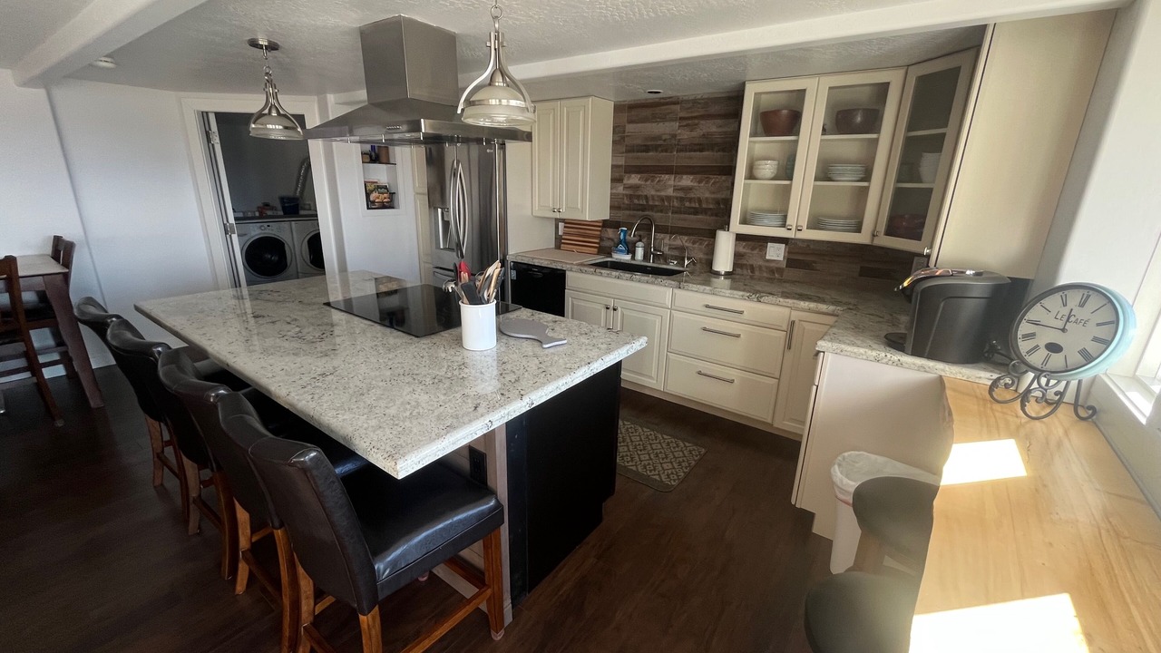 Photo of Kitchen in Diamond Ridge