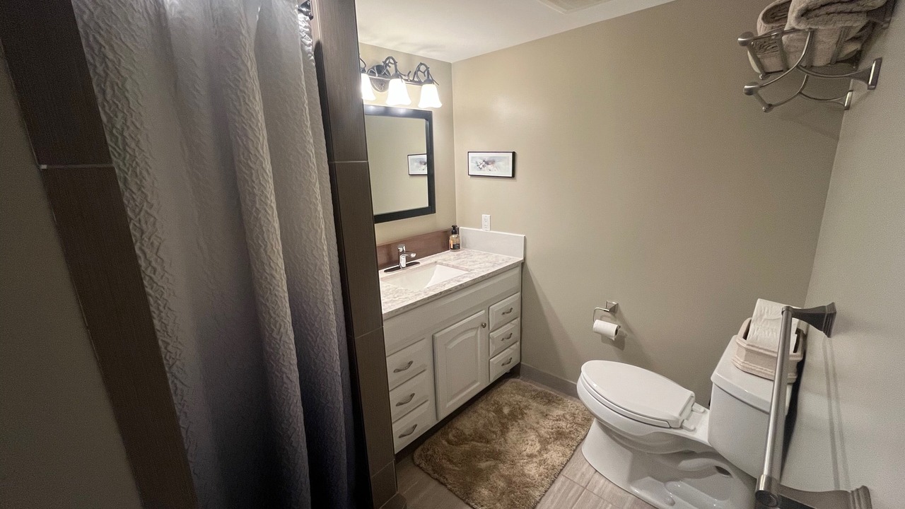 Photo of Bathroom in Diamond Ridge