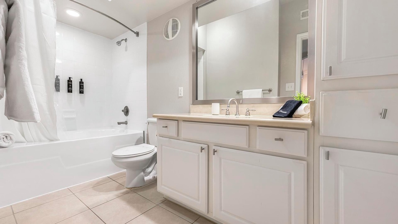 Photo of Bathroom in West Oak Hill