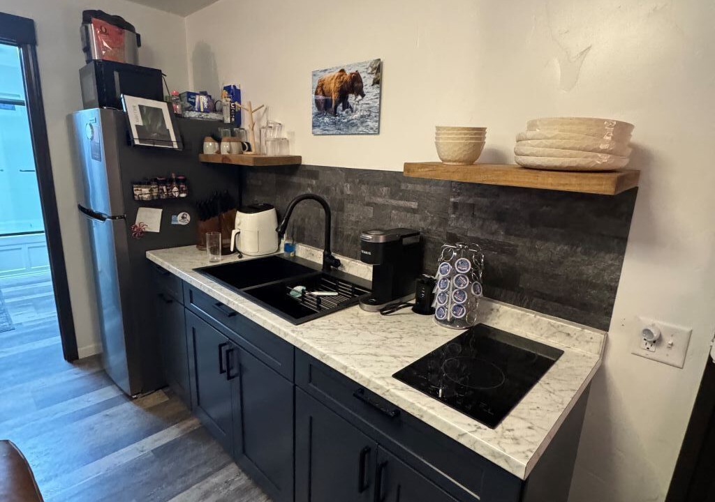 Photo of Kitchen in Valdez