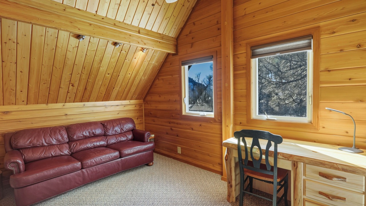 Photo of Livingroom in San Juan River Village