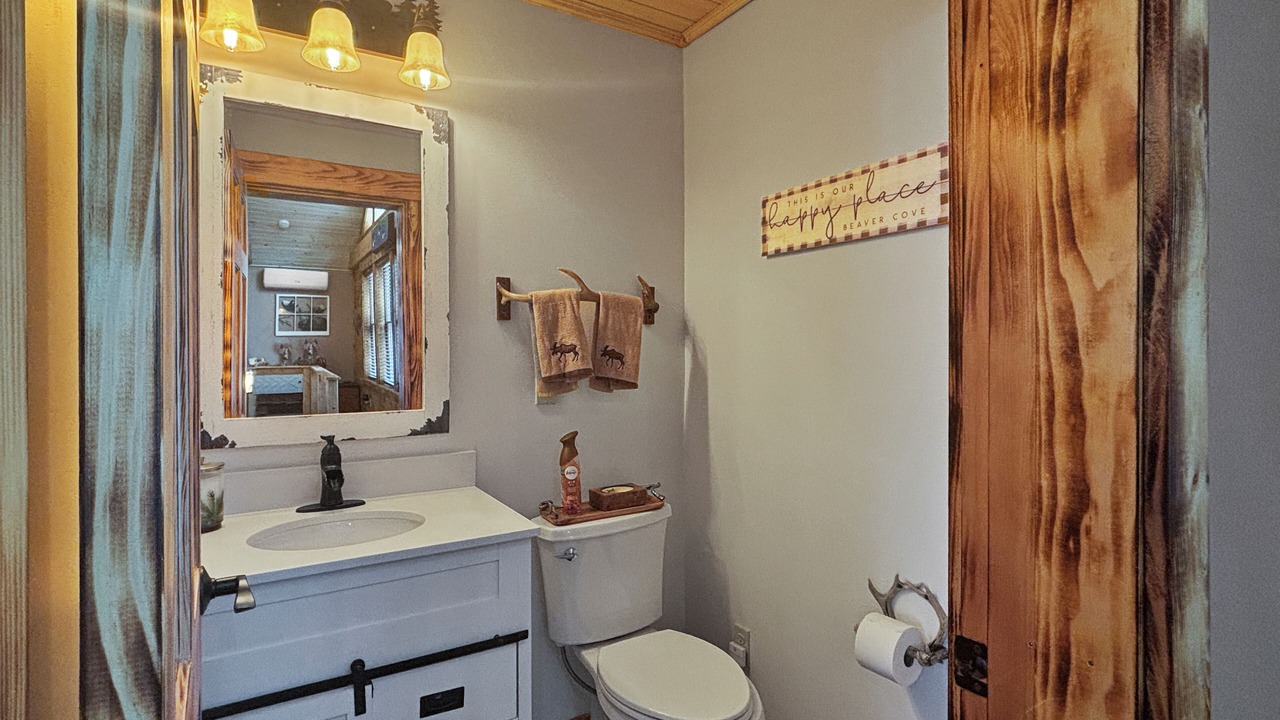 Photo of Bathroom in Beaver Cove