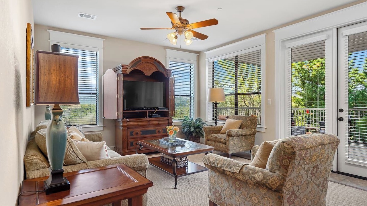 Photo of Livingroom in Jonestown