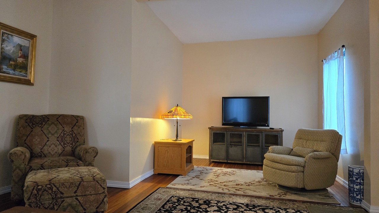Photo of Livingroom in Cardington
