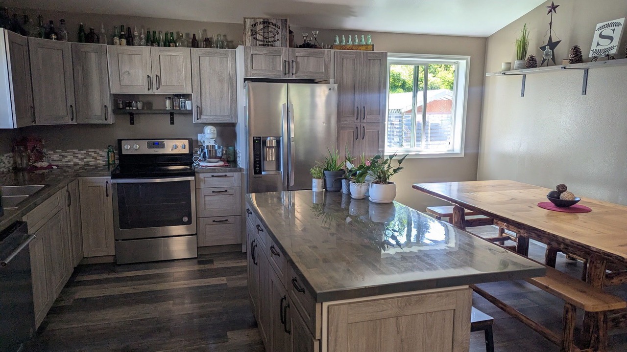 Photo of Kitchen in Happy Valley