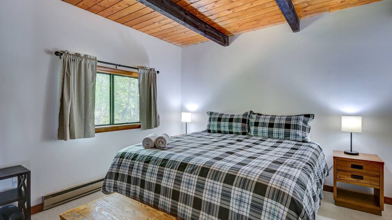 Photo of Bedroom in Bartlett