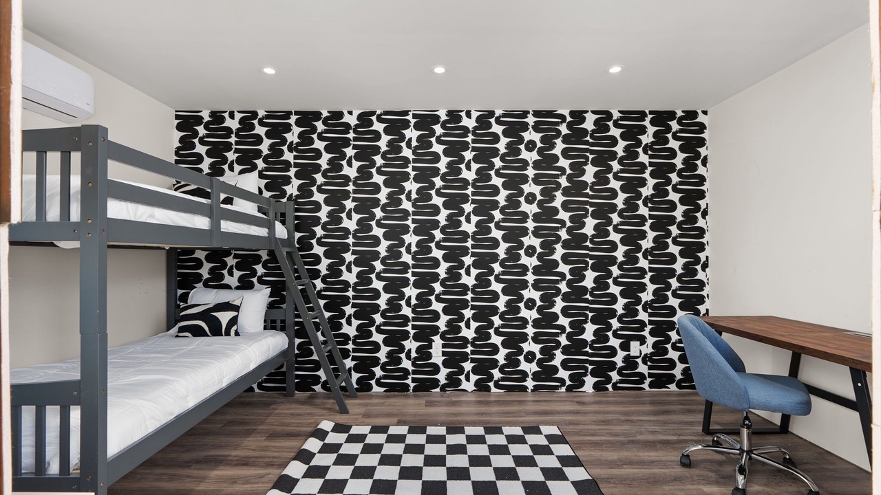 Photo of Bedroom in West Oak Hill