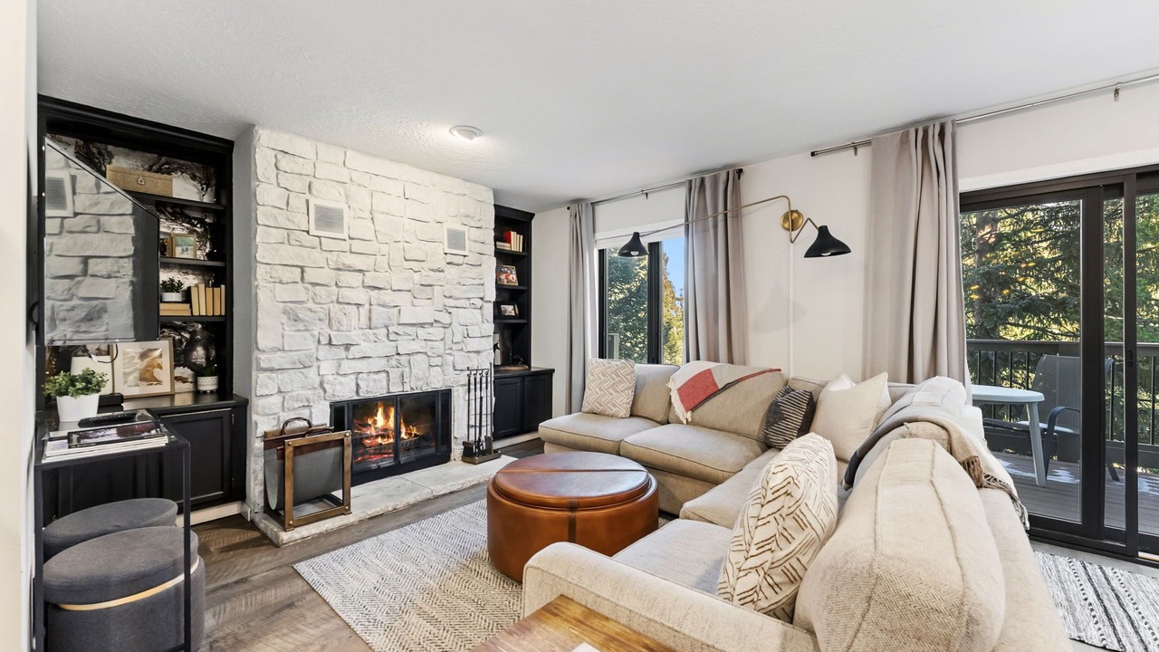 Photo of Livingroom in Warrior's Mark