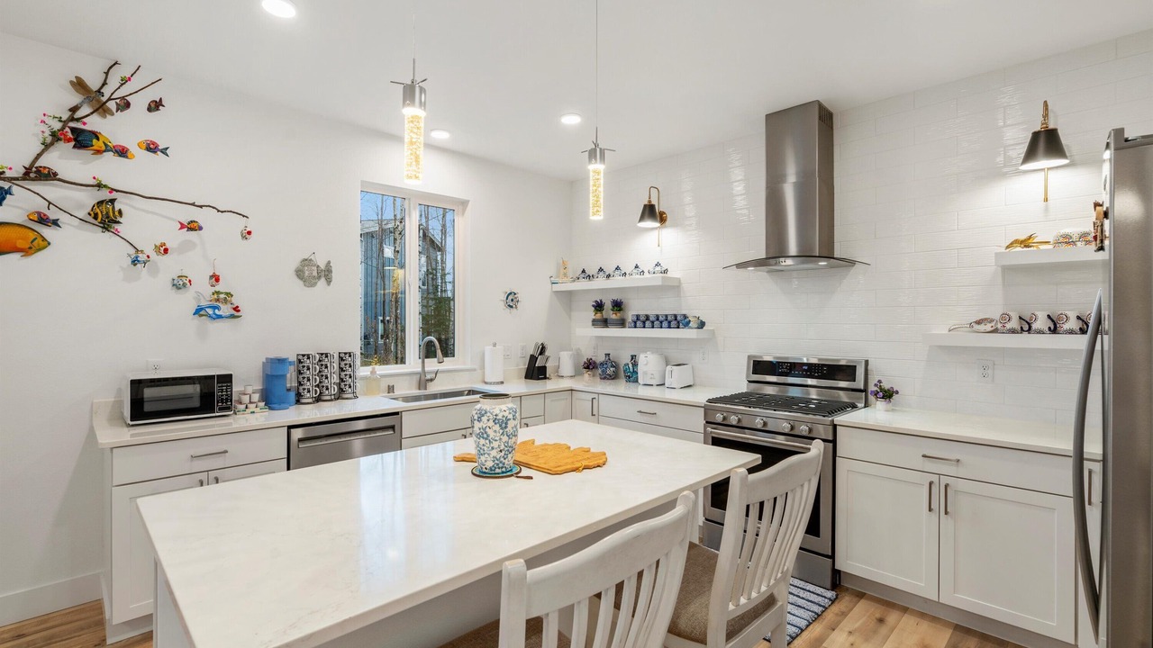 Photo of Kitchen in Bayshore - Klatt