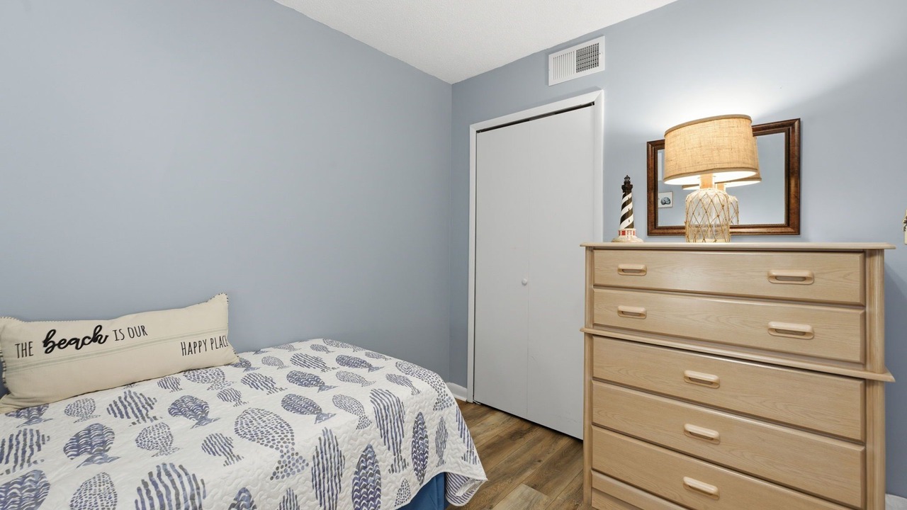 Photo of Bedroom in Carolina Shores