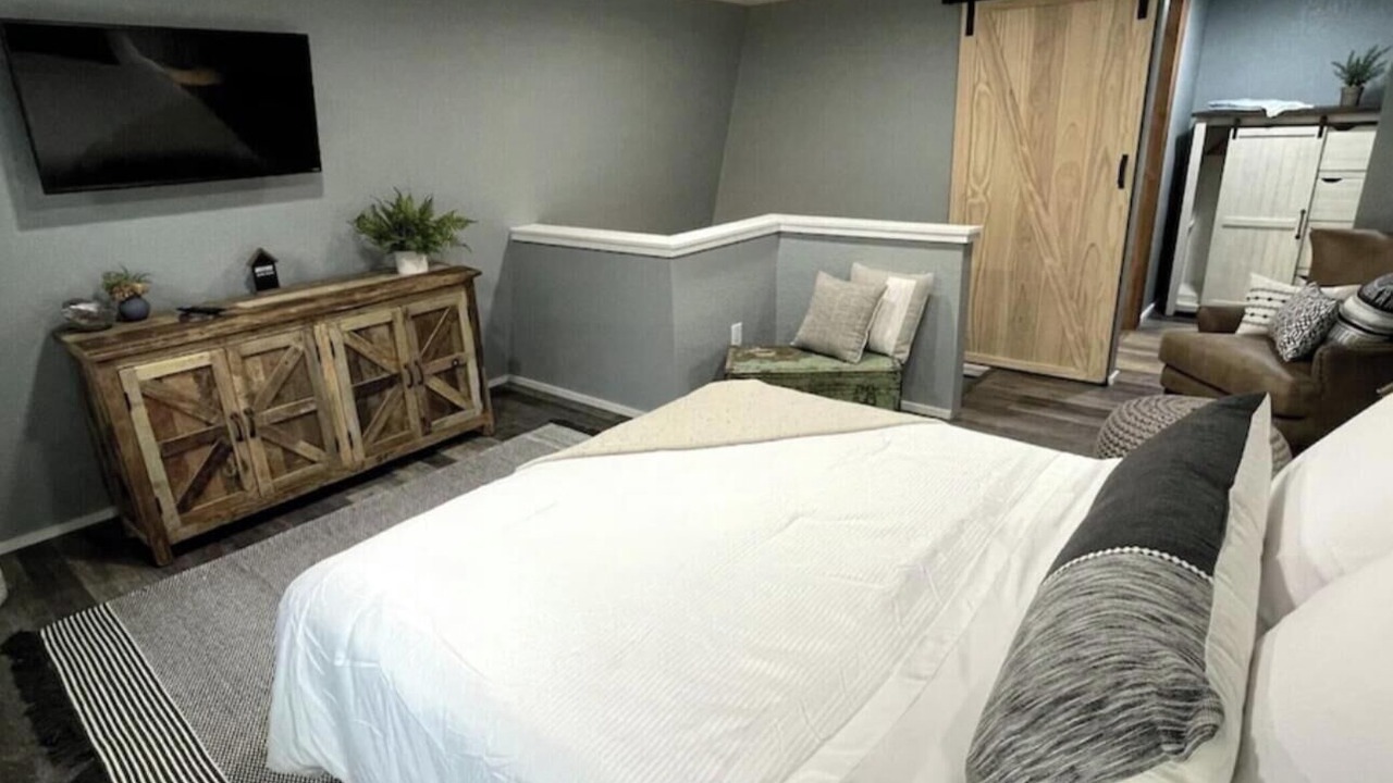 Photo of Bedroom in Buffalo Soapstone