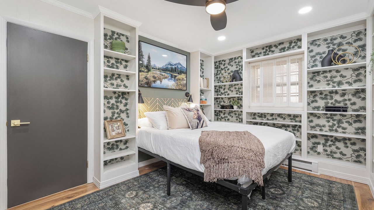Photo of Bedroom in Seven Devils