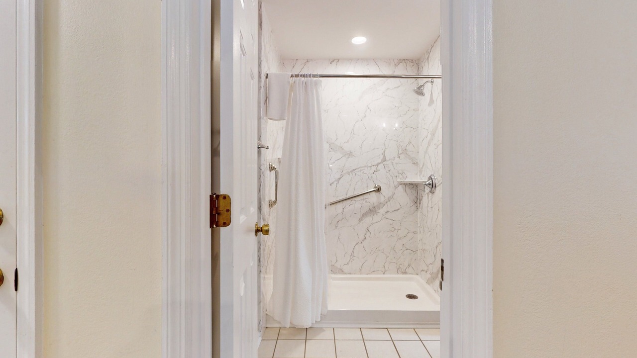 Photo of Bathroom in Sea Trail