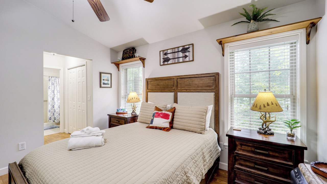 Photo of Bedroom in Newland