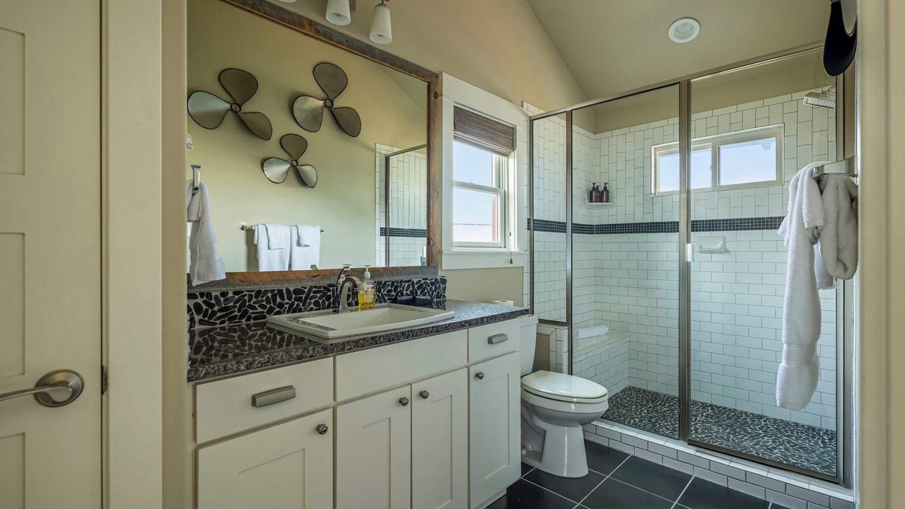 Photo of Bathroom in Spicewood