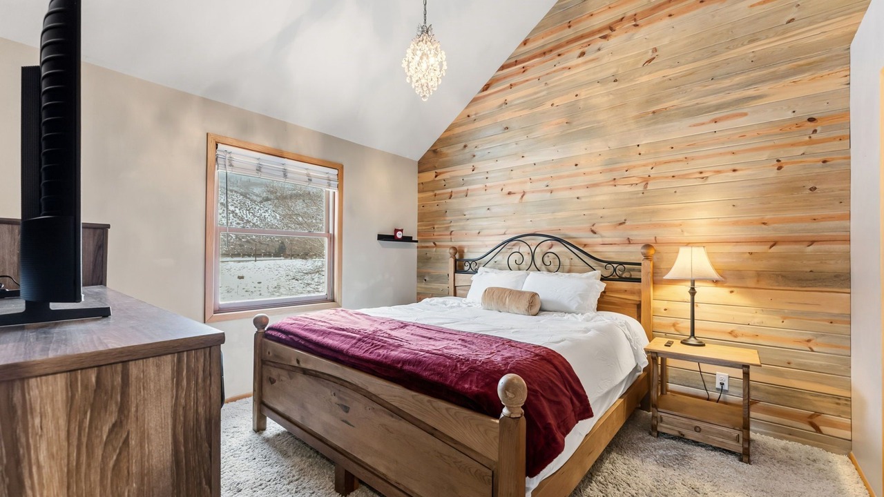 Photo of Bedroom in Eagle-Vail