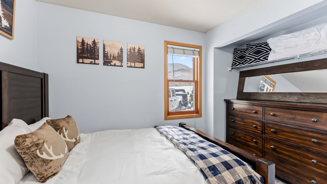 Photo of Bedroom in Eagle-Vail
