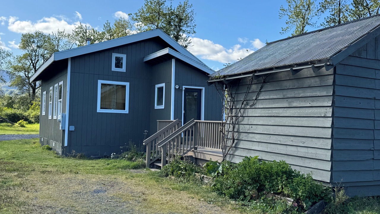 Photo of Outdoor in Womens Bay