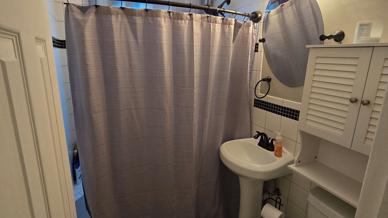 Photo of Bathroom in Broadmoor