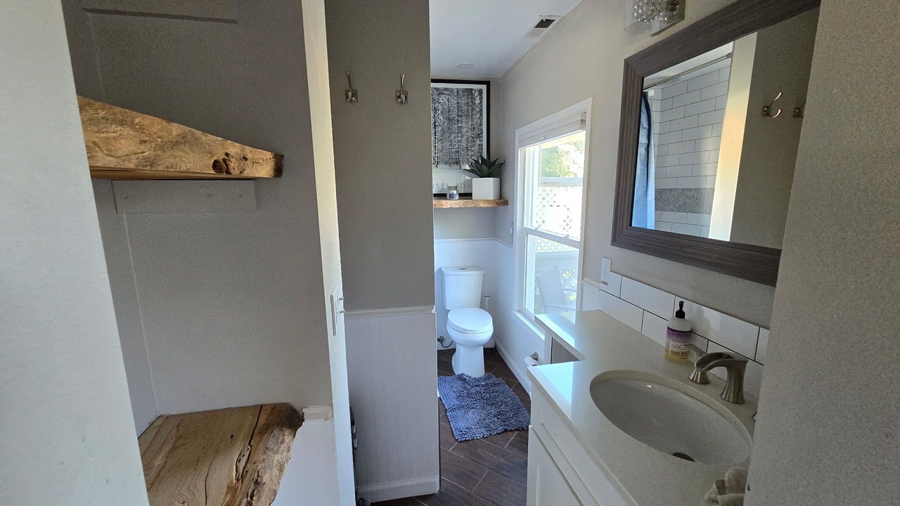 Photo of Bathroom in Broadmoor