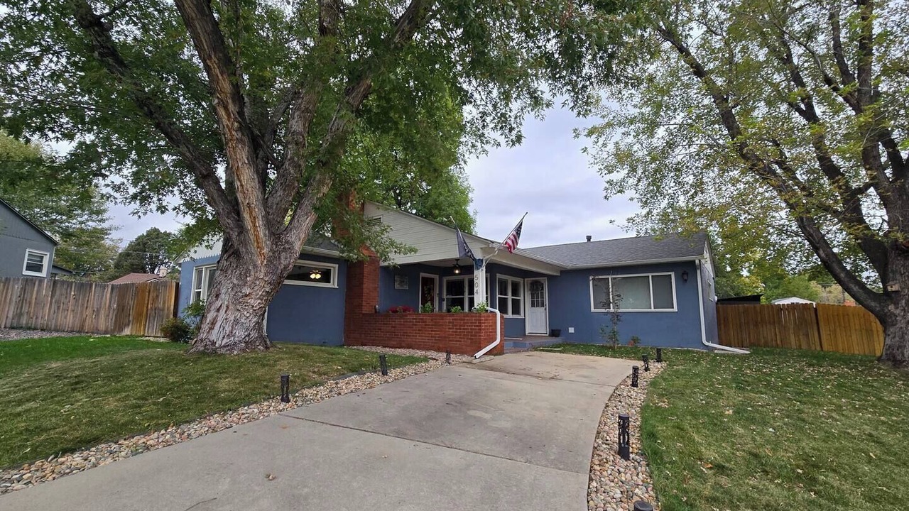 Photo of Outdoor in Broadmoor
