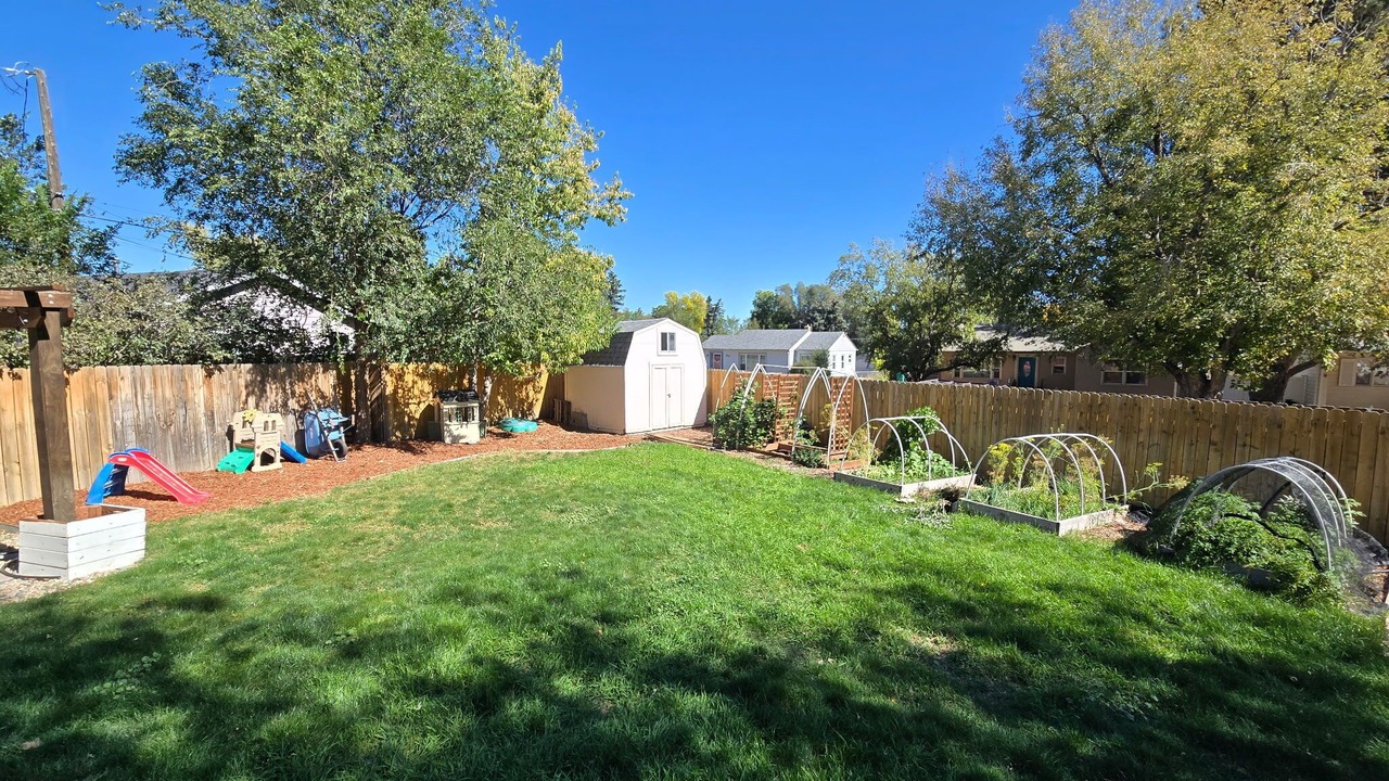 Photo of Outdoor in Broadmoor