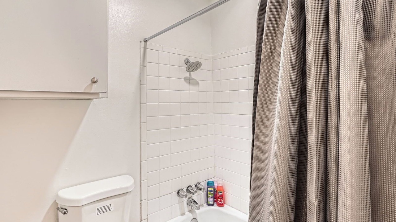 Photo of Bathroom in Bouldin