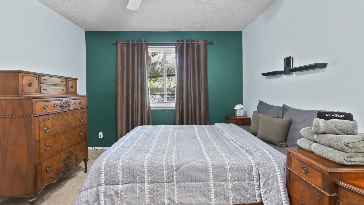 Photo of Bedroom in Marshall Ford