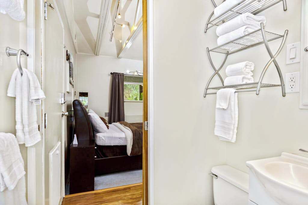 Photo of Bathroom in Alyeska